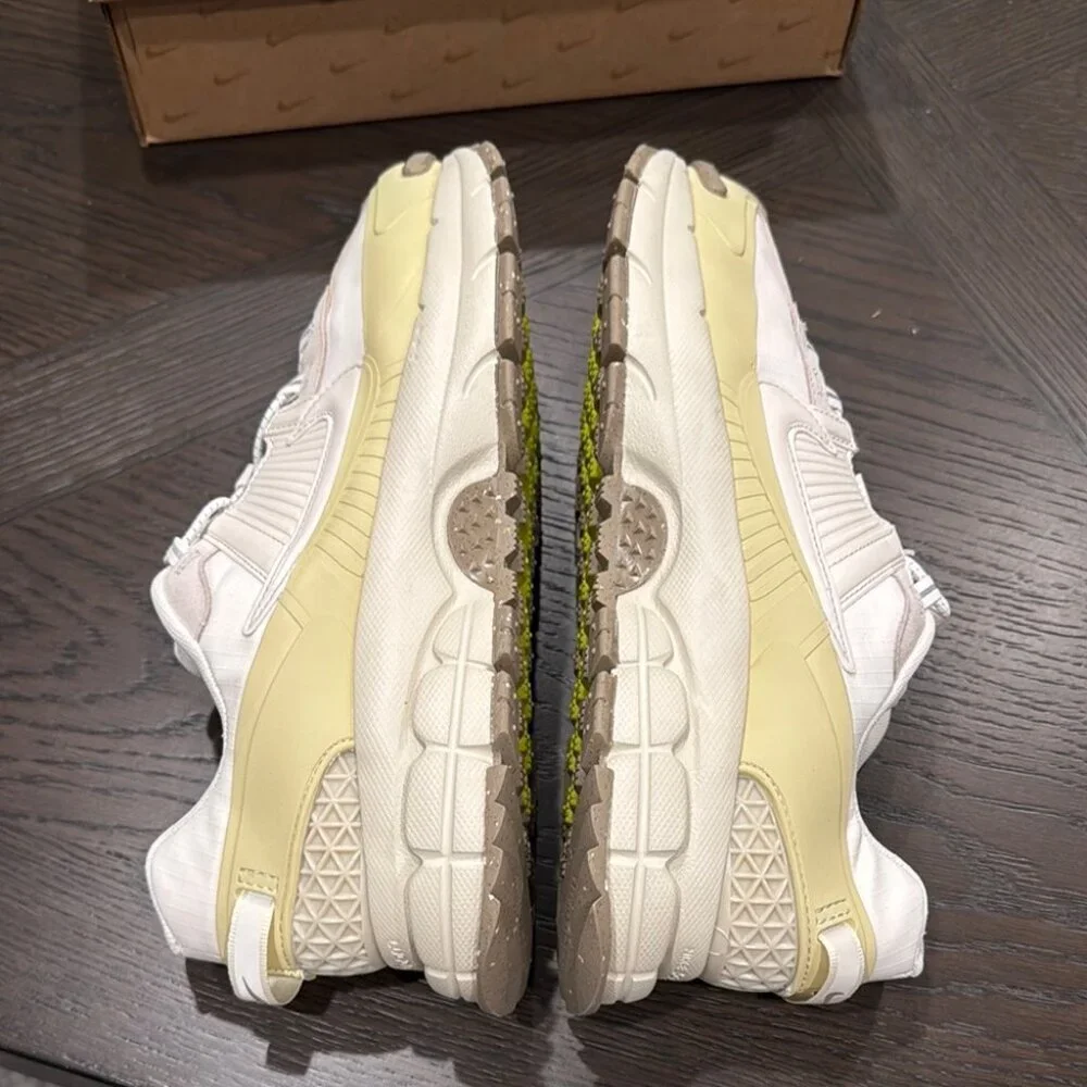 Nike Vomero Roam
